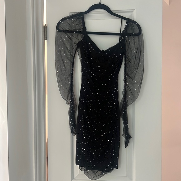 Black sparkly dress - Picture 1 of 2